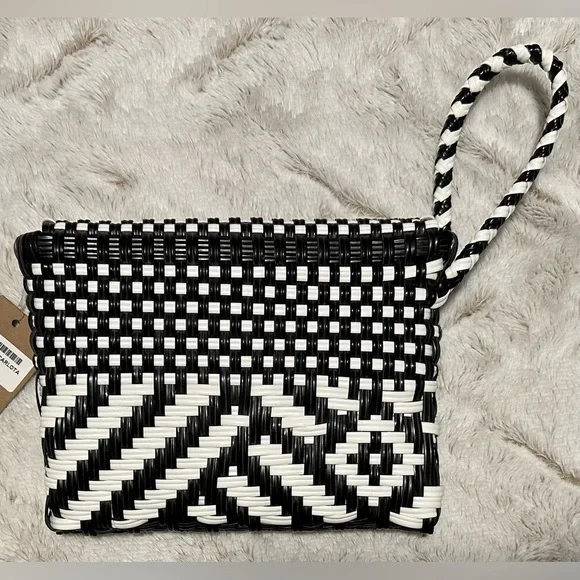 Maria Victoria Carlota Woven Wristlet Clutch - Picture 9 of 9